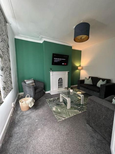 Moorfield Street Guesthouse Лийдс Екстериор снимка