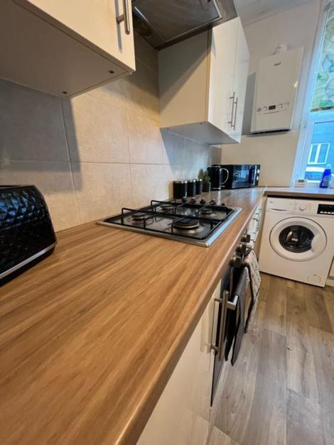 Moorfield Street Guesthouse Лийдс Екстериор снимка