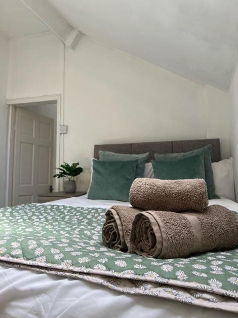 Moorfield Street Guesthouse Лийдс Екстериор снимка